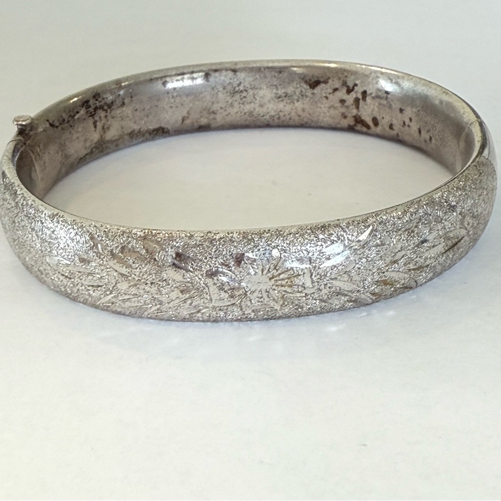 Vintage Carl Art Sterling Silver 925 Bangle Bracelet Hinged Floral Engraved Etch